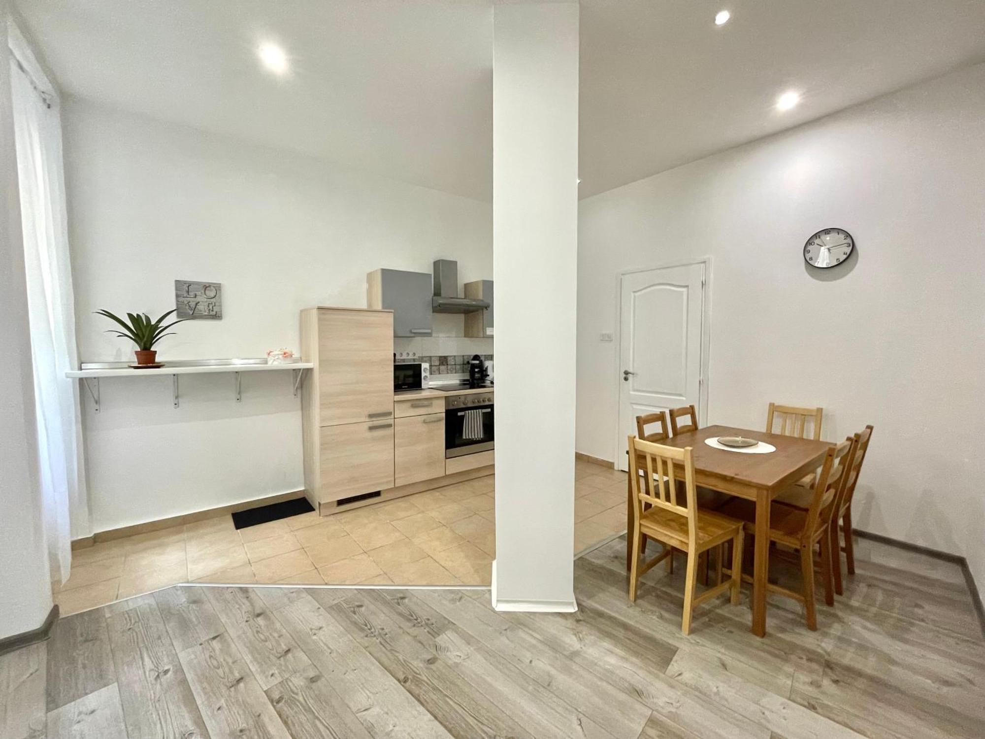 Relax Home With 2 Bedroom, 2 Bathroom For 6 People In The City Centre Free Coffee Budapest Exterior foto